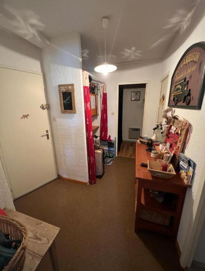 Appartement Pied Des Pistes Super Sauze Enchastrayes Esterno foto